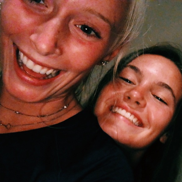 Meet your Posher, Joanna - Picture 1 of 1